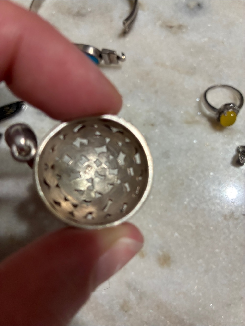 Jewelry bundle - Picture 10 of 17